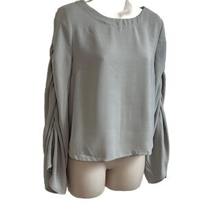 Prologue Shirred Long Sleeve Pullover Crew Neck Gray Blouse Top Size Small Poly